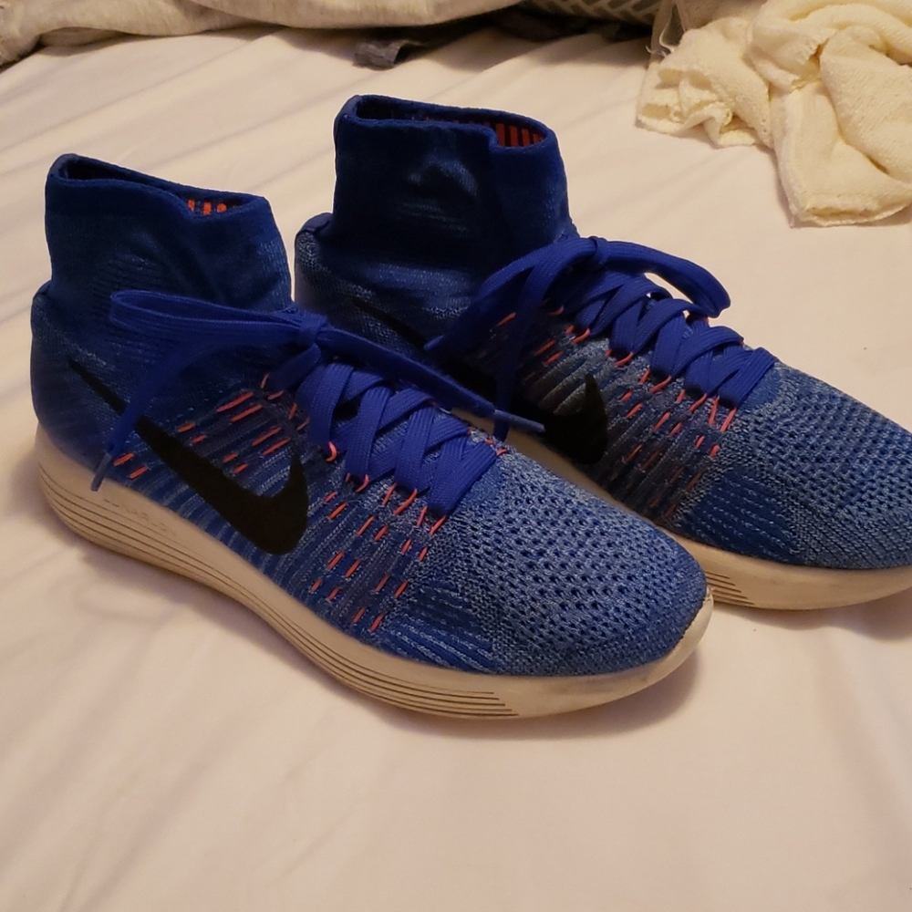 Nike lunarlon sneakers